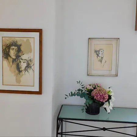 Bed & Breakfast Tati 3*